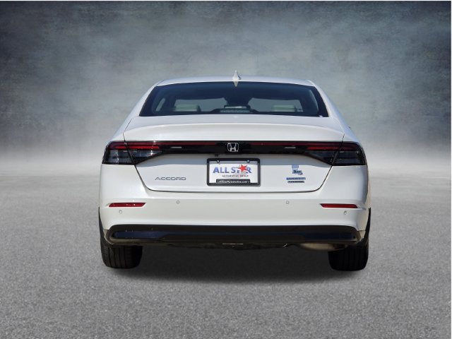 Used 2025 Honda Accord Touring image 6