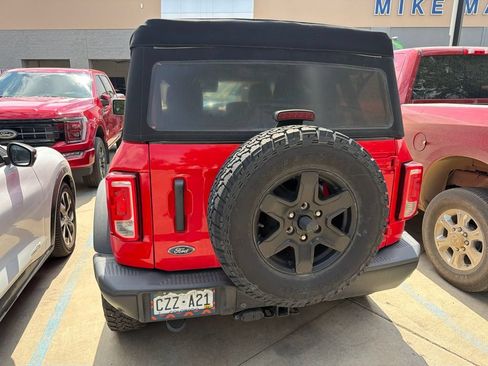 Used 2023 Ford Bronco Black Diamond AWD/4WD image 2
