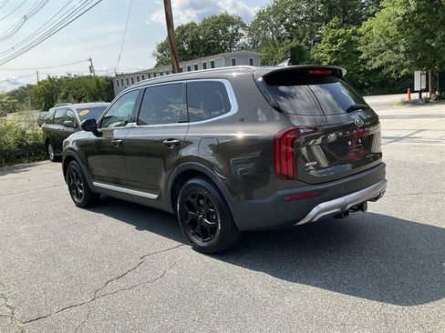Used 2020 Kia Telluride EX AWD/4WD image 7