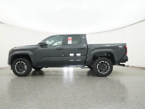 Used 2026 Toyota Tacoma TRD Sport image 56
