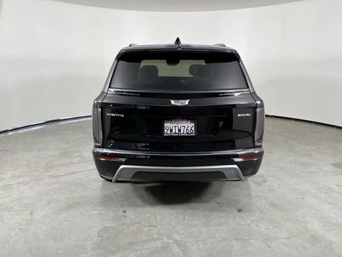 Used 2026 Cadillac Vistiq Sport image 7