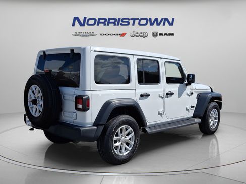 Certified 2023 Jeep Wrangler Unlimited Sport w/ Sun And Sound Package AWD/4WD image 6