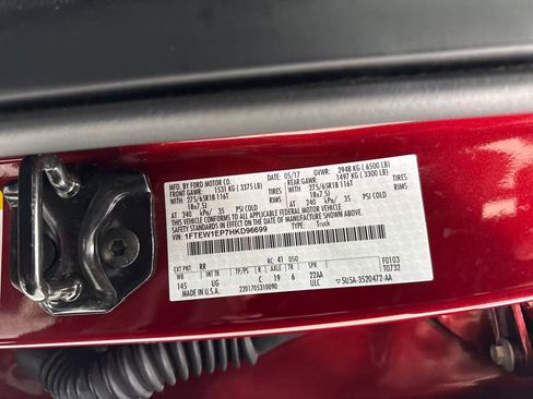 Used 2017 Ford F150 XLT w/ Equipment Group 302A Luxury image 32