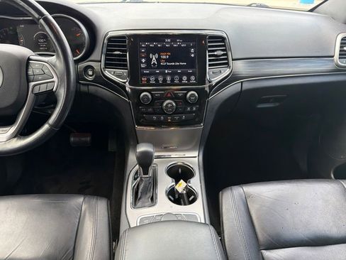 Used 2021 Jeep Grand Cherokee Limited AWD/4WD image 15