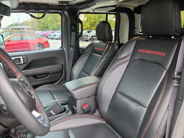 Used 2023 Jeep Gladiator Rubicon w/ Trailer Tow Package AWD/4WD image 22