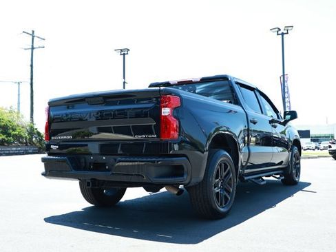 Used 2023 Chevrolet Silverado 1500 Custom RWD image 6