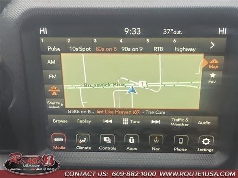 Used 2022 Jeep Wrangler Unlimited Sahara image 22