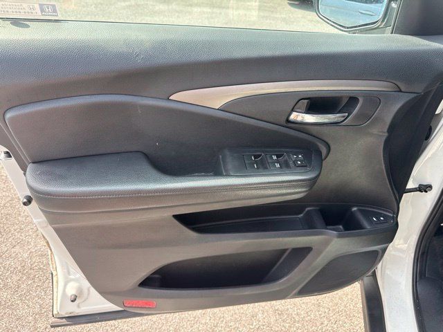Used 2018 Honda Pilot EX-L image 17