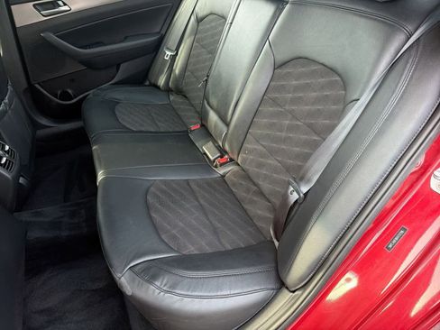 Used 2019 Hyundai Sonata Sport w/ Tech Package 03 image 21