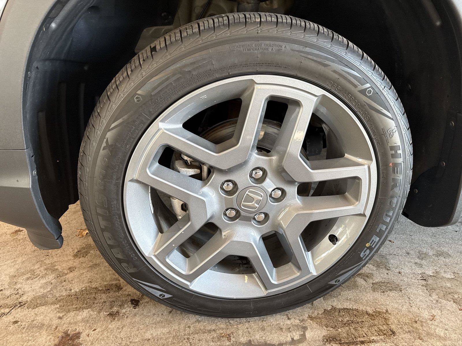 Used 2023 Honda Passport EX-L image 19