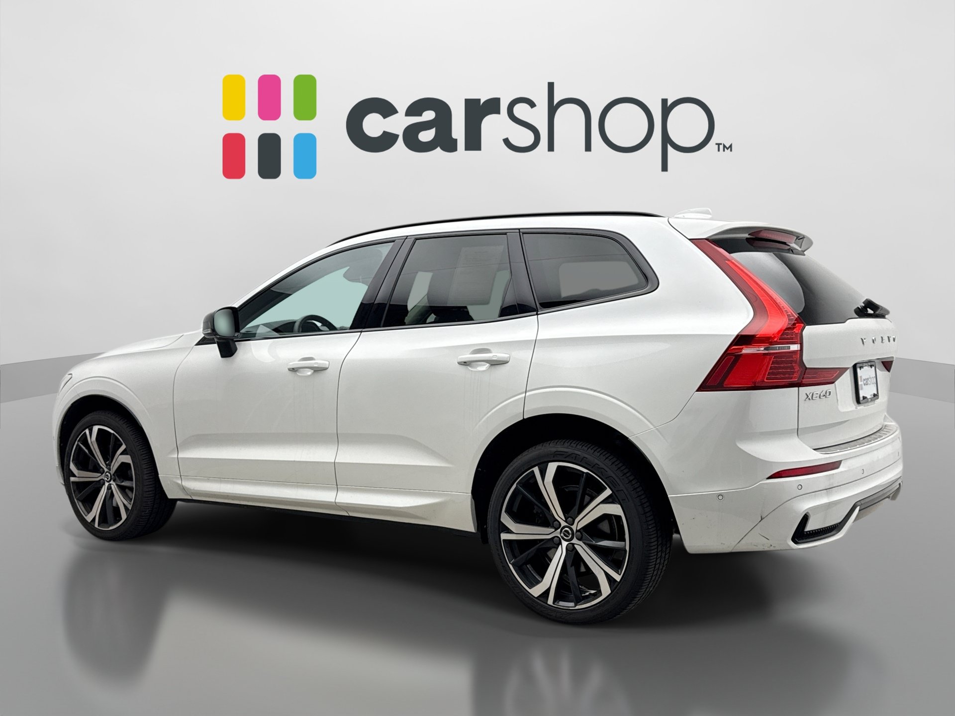 Used 2023 Volvo XC60 B6 Ultimate AWD/4WD image 3