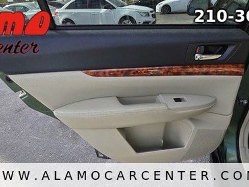 Used 2012 Subaru Outback 2.5i Limited w/ Popular Pkg 1B image 34