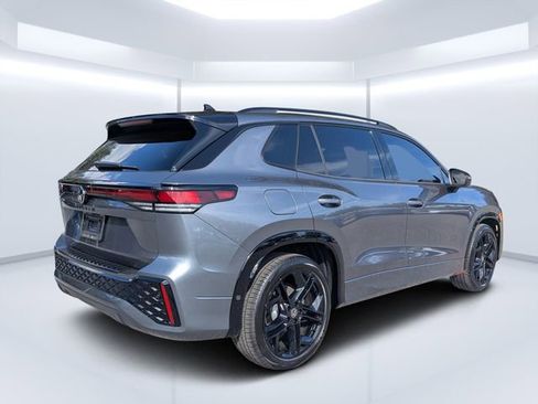 New 2026 Volkswagen Tiguan SE R-Line FWD image 3