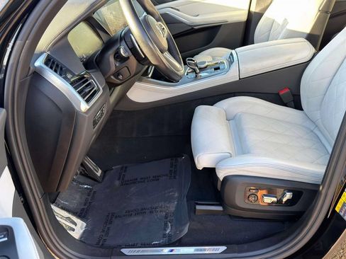 Used 2023 BMW X5 xDrive45e w/ M Sport Package AWD/4WD image 29