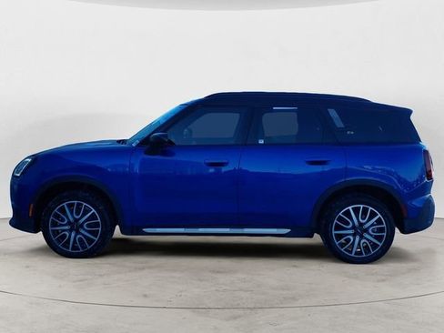 Used 2025 MINI Cooper Countryman S image 2