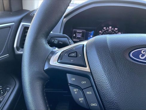 Used 2022 Ford Edge SEL w/ Convenience Package AWD/4WD image 22