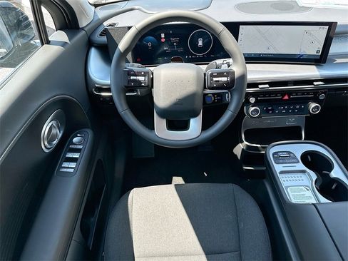 New 2026 Hyundai Ioniq 9 S image 16