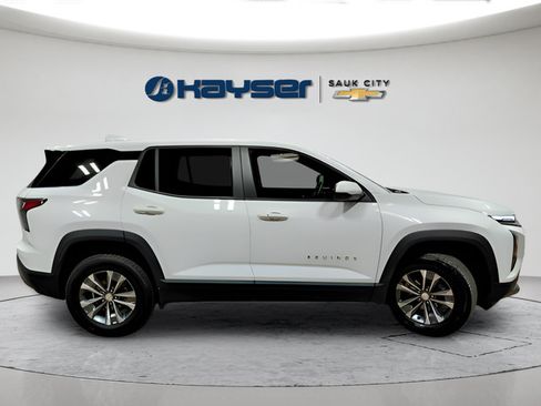 Used 2026 Chevrolet Equinox LT AWD/4WD image 15