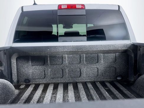 Used 2015 RAM 1500 Outdoorsman image 30