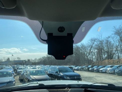 Used 2015 RAM 5500 Tradesman image 25