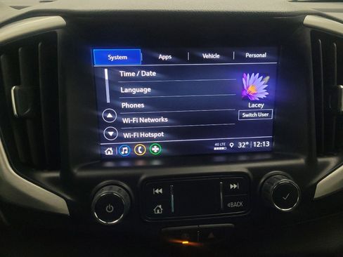 Used 2022 GMC Terrain SLT w/ Elevation Edition image 25