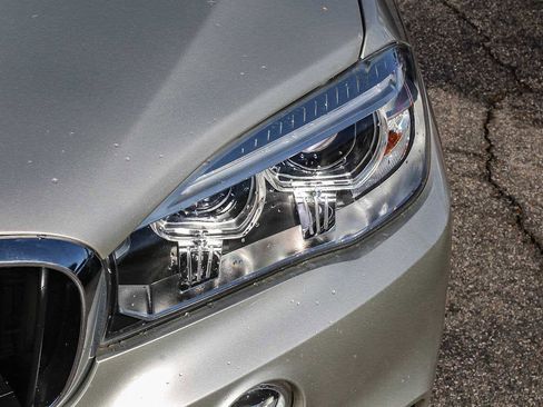 Used 2016 BMW X5 xDrive35i image 10