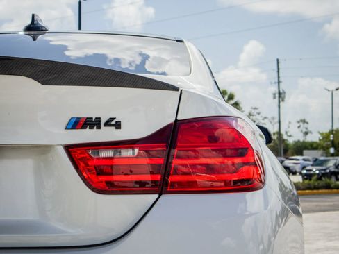 Used 2015 BMW M4 Coupe RWD image 11