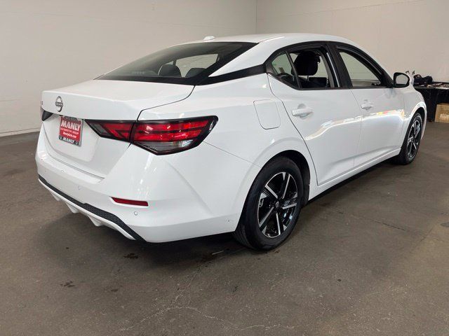 Used 2025 Nissan Sentra SV FWD image 3