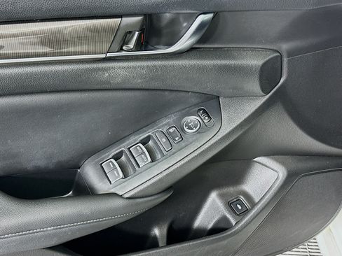 Used 2020 Honda Accord Sport image 15