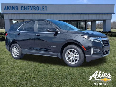 Certified 2022 Chevrolet Equinox LT AWD/4WD image 1