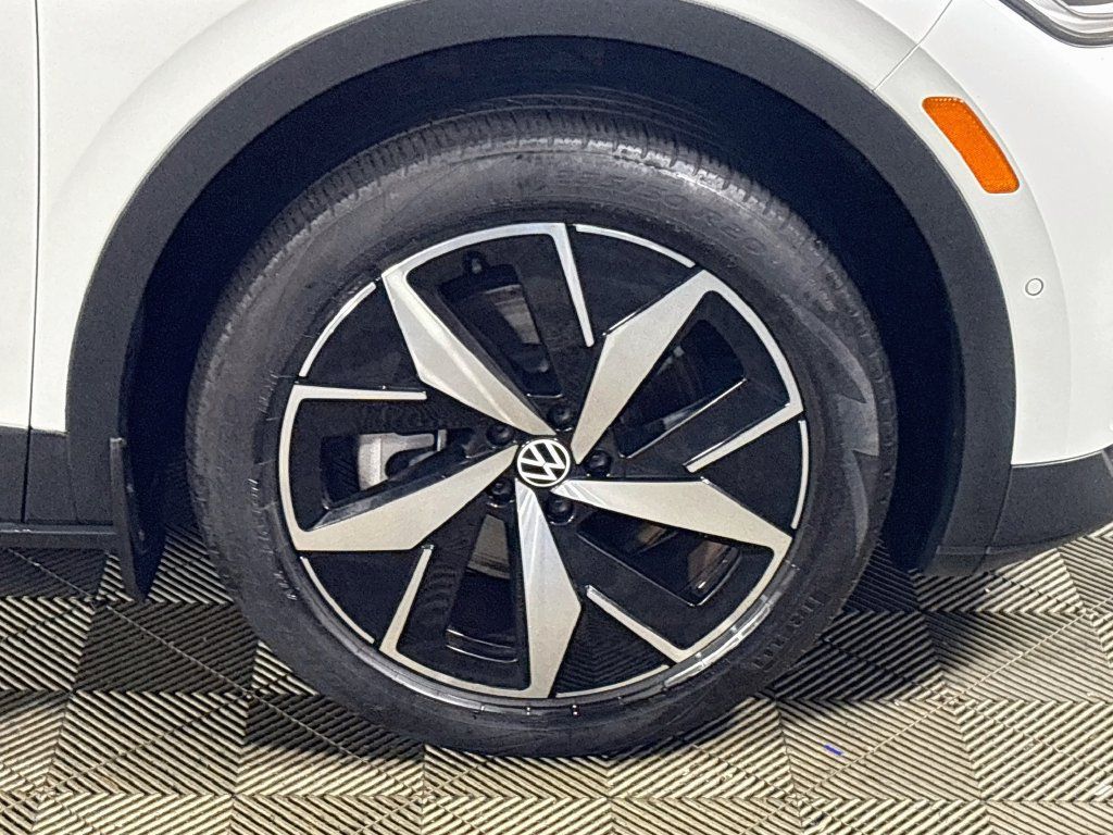 Used 2023 Volkswagen ID.4 Pro S AWD/4WD image 25