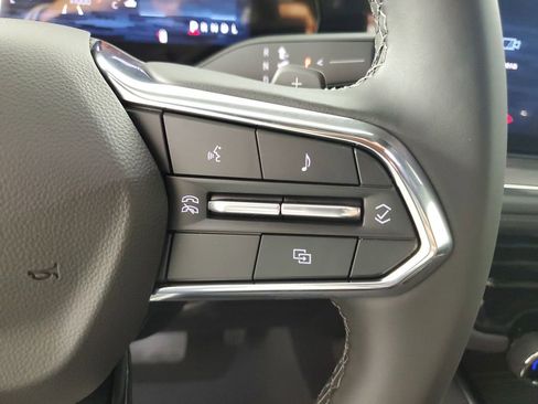New 2026 Chevrolet Suburban LS RWD image 23