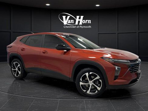 Used 2024 Chevrolet Trax RS w/ Driver Confidence Package image 34