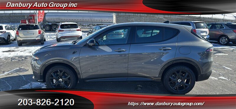 Used 2024 Dodge Hornet R/T w/ Tech Pack w/o Parking AWD/4WD image 3