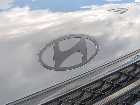 Used 2025 Hyundai Santa Fe Calligraphy AWD/4WD image 29