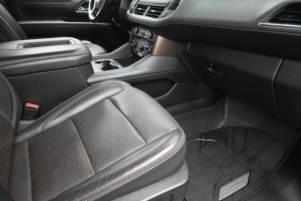 Used 2021 Chevrolet Tahoe High Country AWD/4WD image 9