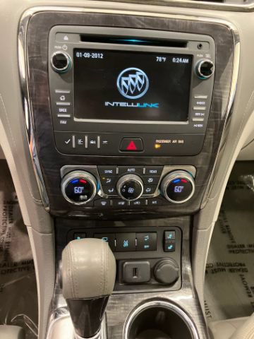 Used 2016 Buick Enclave Leather AWD/4WD image 41