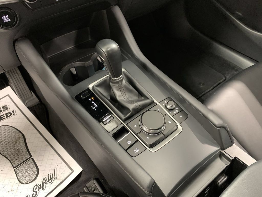 Used 2022 MAZDA MAZDA3 s FWD image 17