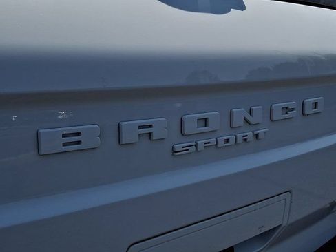 Used 2024 Ford Bronco Sport Outer Banks w/ Tech Package AWD/4WD image 38
