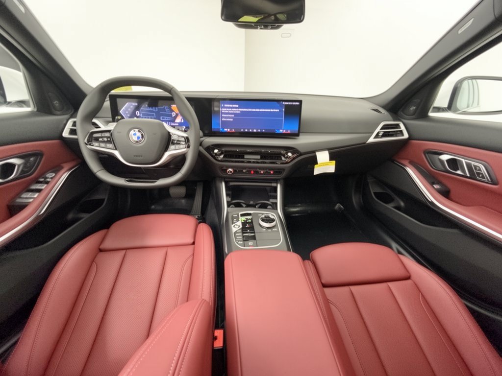 Used 2026 BMW 330i Sedan w/ Convenience Package RWD image 17