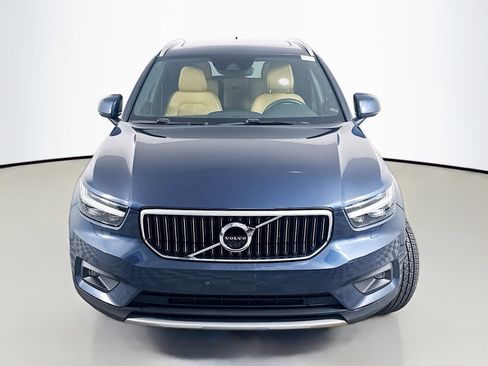 Used 2020 Volvo XC40 T5 Inscription image 2