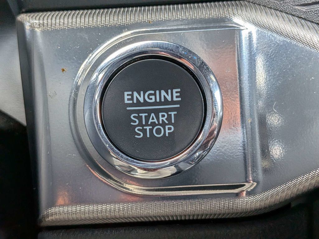 Used 2024 Ford F150 Lariat w/ Equipment Group 502A High AWD/4WD image 30