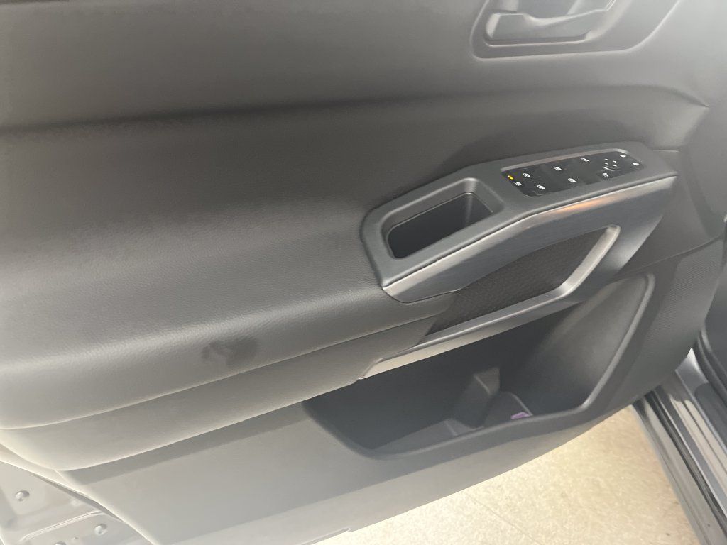 Certified 2025 Nissan Pathfinder Rock Creek AWD/4WD image 11