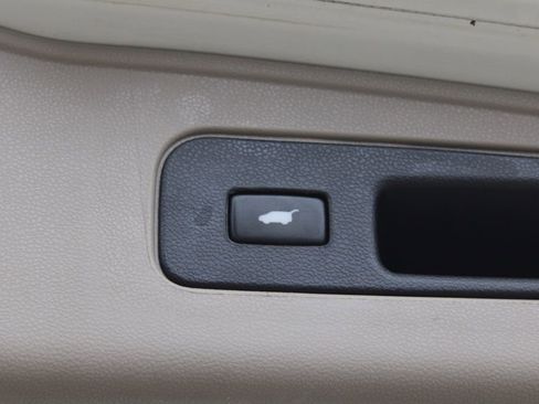 Used 2015 Honda Odyssey Touring image 11