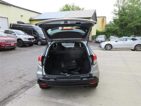 Used 2019 Honda HR-V Sport image 5