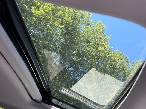 Used 2017 Honda Pilot EX-L image 19