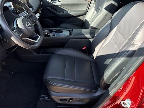 Certified 2023 Nissan Rogue SL w/ SL Premium Package image 19