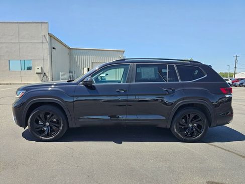 Certified 2023 Volkswagen Atlas SE w/ Panoramic Sunroof Package AWD/4WD image 3