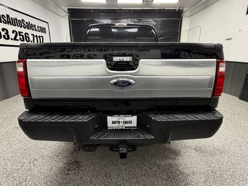 Used 2016 Ford F250 Platinum w/ FX4 Off-Road Package AWD/4WD image 4