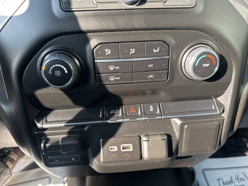 Used 2022 Chevrolet Silverado 2500 Custom w/ Custom Convenience Package image 19